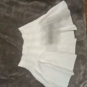 White Pleated Skirt🤍